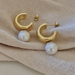 Single Pearl Hoop Earrings 18k gold plated stainless steel